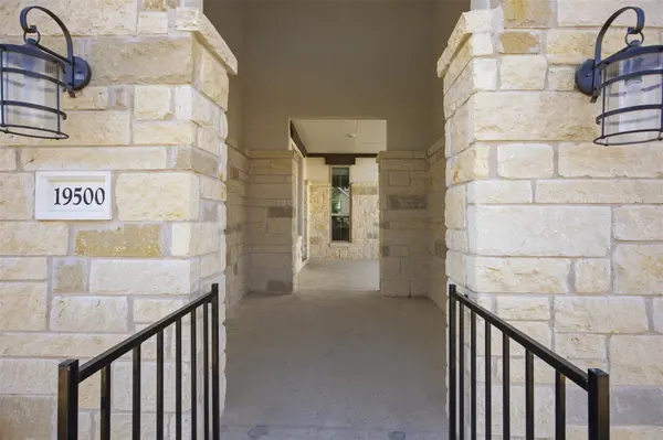 19500 Summit Glory TRL #139, Spicewood, TX 78669