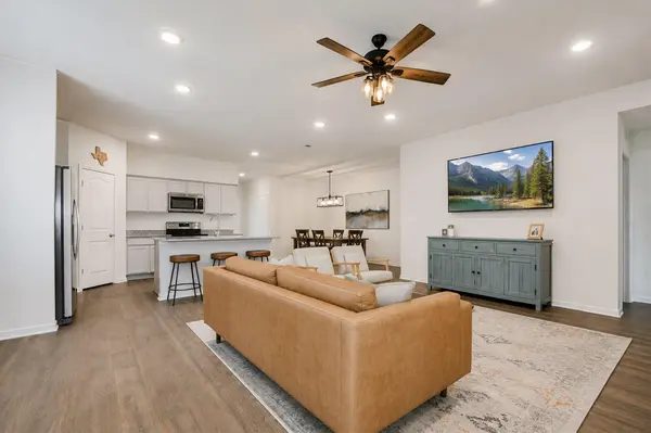 262 SICKLE LOOP, Kyle, TX 78640