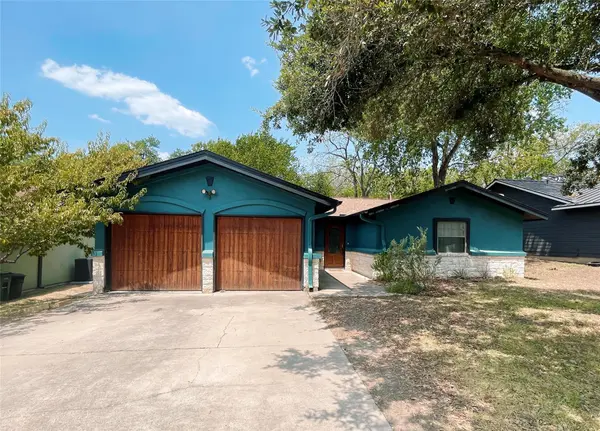 7018 Crosswood DR, Austin, TX 78745
