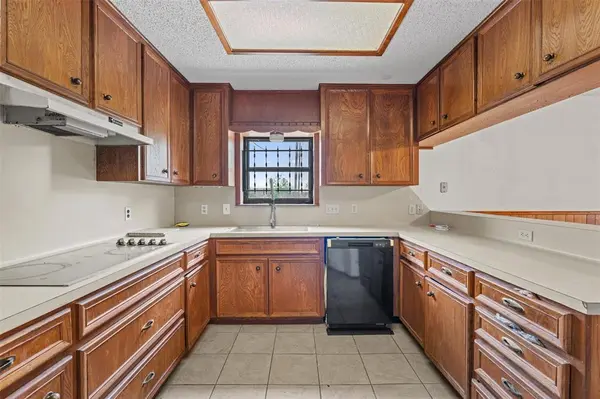 3809 Kelly LN, Pflugerville, TX 78660