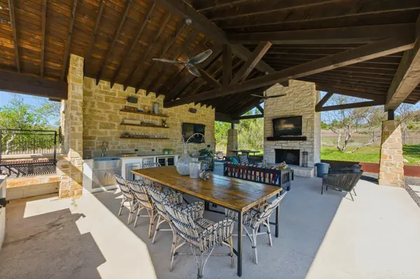 743 Drifting Wind RUN, Dripping Springs, TX 78620
