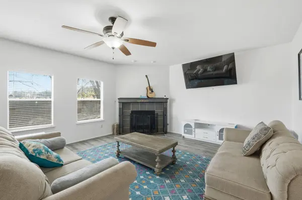 1410 NE Katie Lynch DR, Pflugerville, TX 78660