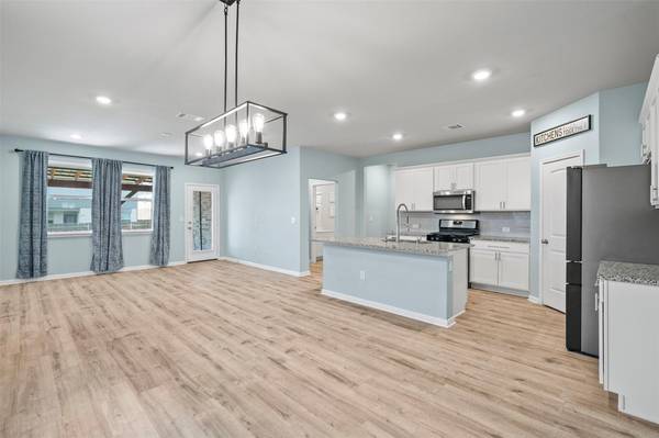 120 Ellinger RD, Georgetown, TX 78626