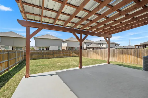 120 Ellinger RD, Georgetown, TX 78626