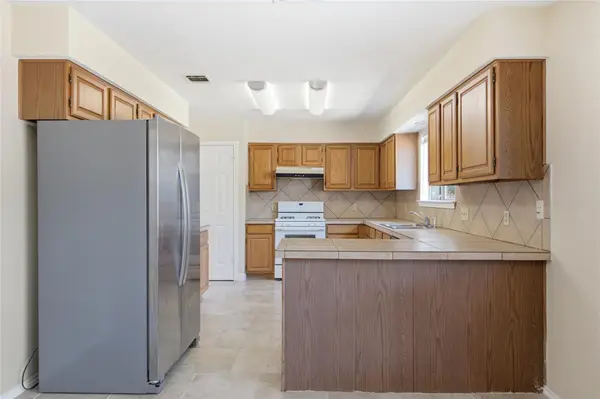6700 Shiner ST, Austin, TX 78729