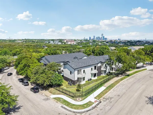 2450 Wickersham LN #2022, Austin, TX 78741