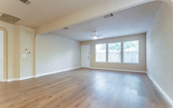 7106 Thannas WAY, Austin, TX 78744