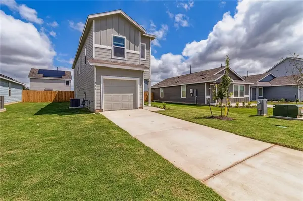 335 Diorite DR, San Marcos, TX 78666