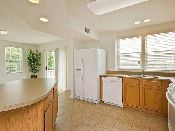 124 Trestle Tree ST #AB, San Marcos, TX 78666