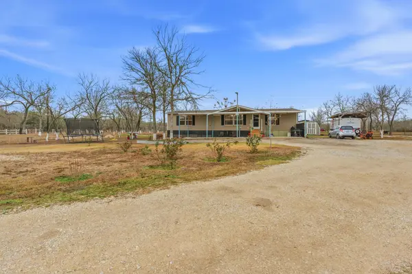1278 Fm 812 RD, Cedar Creek, TX 78612