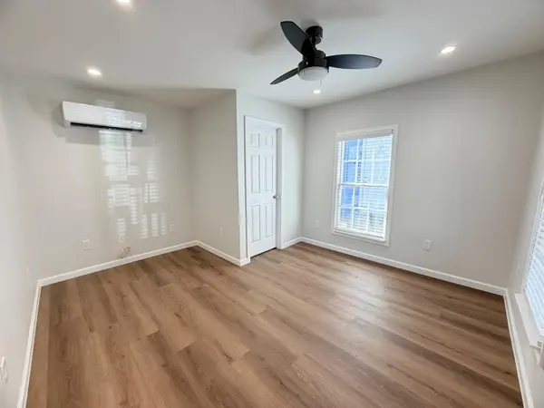 503 W 41st ST #503, Austin, TX 78751
