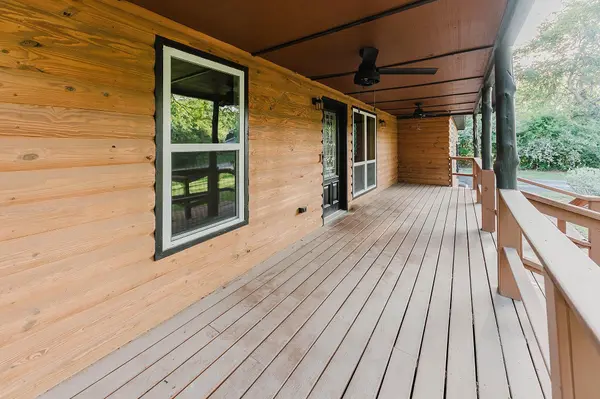 188 W Kaanapali LN, Bastrop, TX 78602