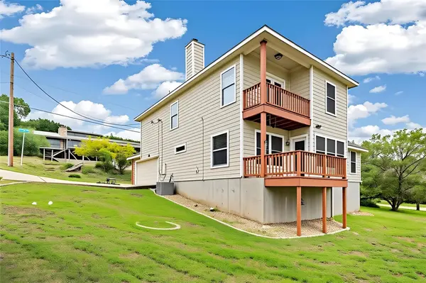 21201 Kiowa CV, Lago Vista, TX 78645