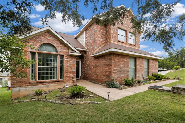 21201 Kiowa CV, Lago Vista, TX 78645