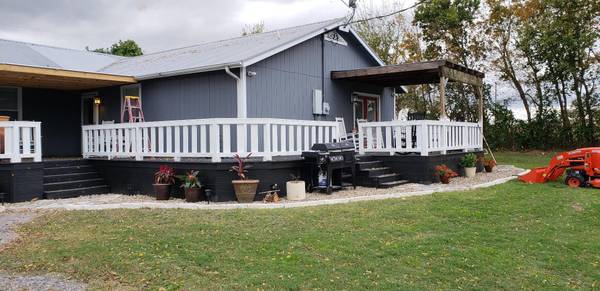 8906 Cele RD, Manor, TX 78653