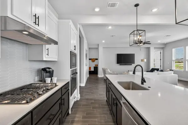 6816 Empresa DR, Austin, TX 78738