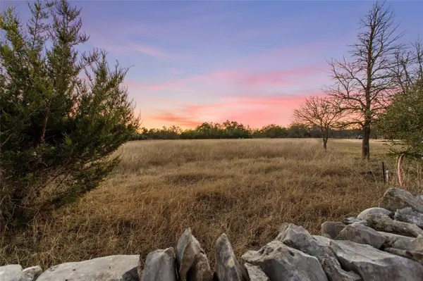 623 Dario DR, Dripping Springs, TX 78620