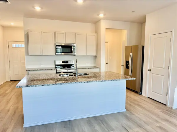 105 Calcite RD #2, Kyle, TX 78640
