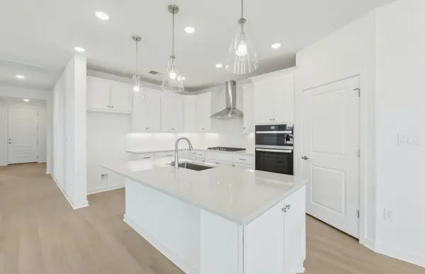 168 Frontera DR, Bastrop, TX 78602