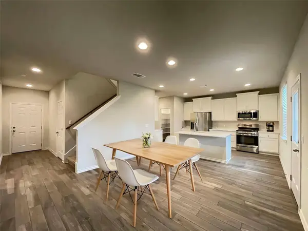 1603 Denesa DR, Austin, TX 78725