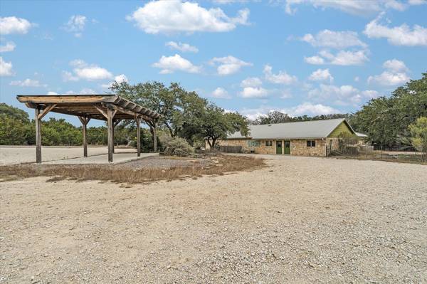 45 La Buena Vista DR, Wimberley, TX 78676