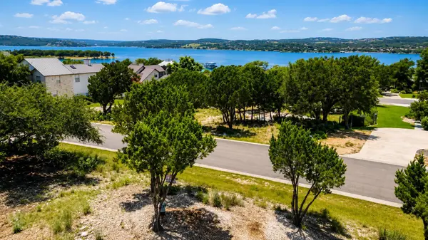 503 Cascade CIR, Lago Vista, TX 78645