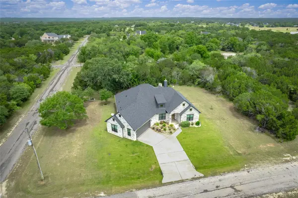 18107 Forrest DR, Whitney, TX 76692