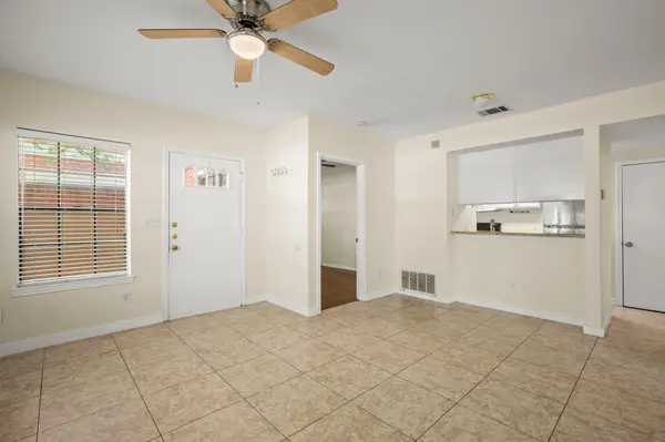 712 W 21st ST #101, Austin, TX 78705