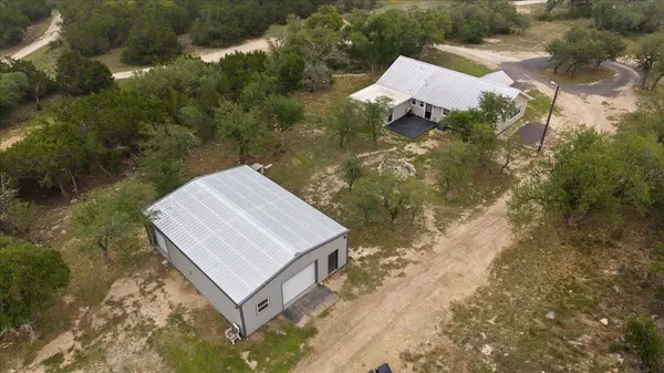 297 Robins WAY, Wimberley, TX 78676