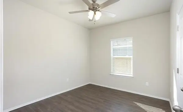 3414 Scott CIR, Seguin, TX 78155