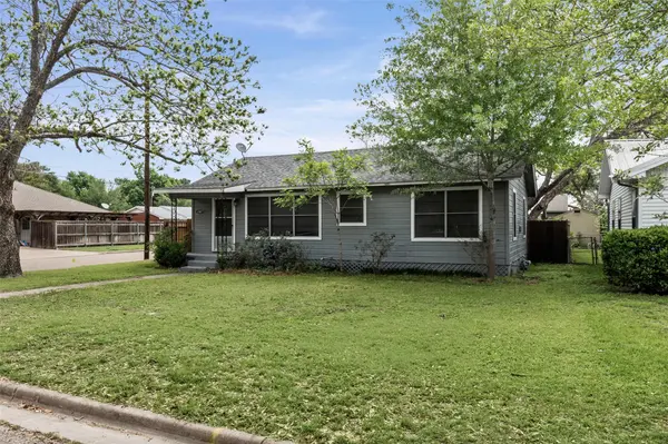 1507 N Cleveland Ave, Cameron, TX 76520