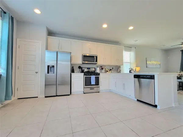 1765 Yaupon Grove LN, Leander, TX 78641