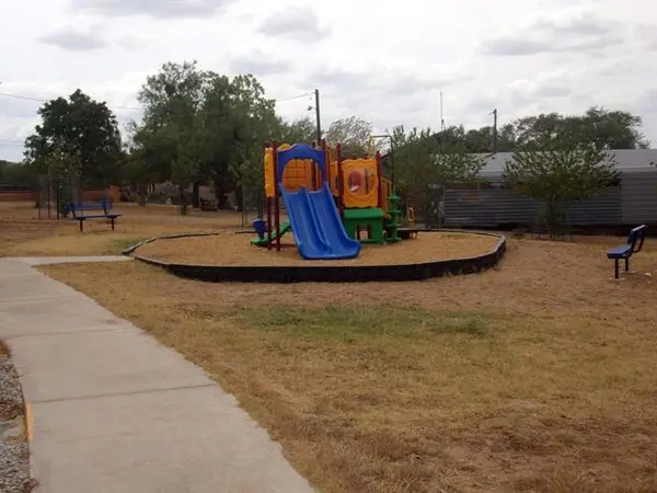 Lot 140 Pine Lane, Cottonwood Shores, TX 78657