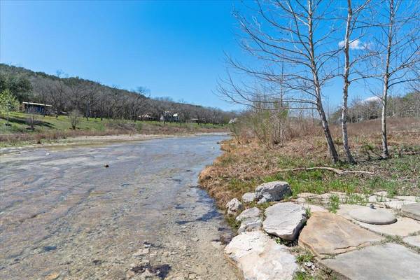 2400 Flite Acres RD, Wimberley, TX 78676