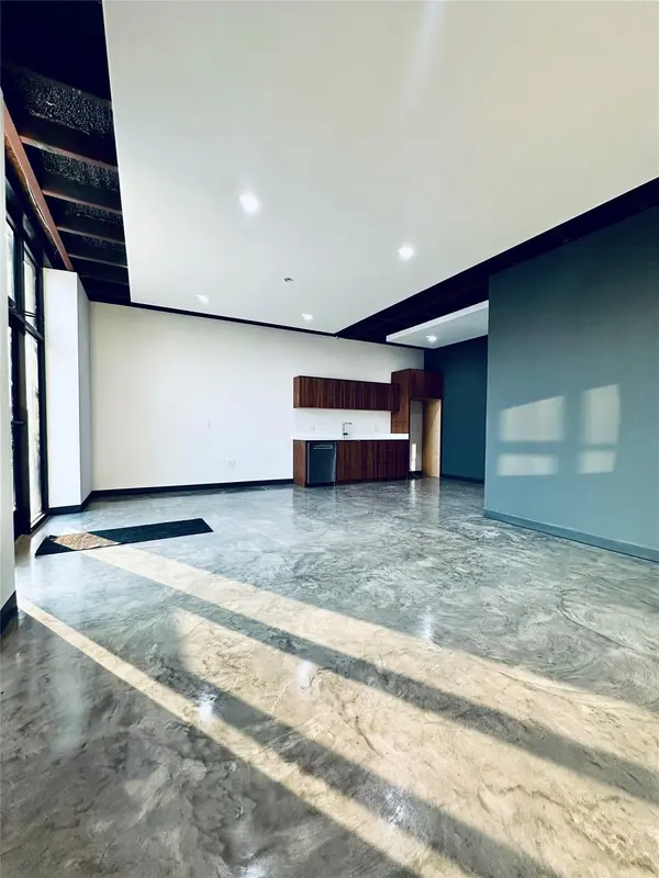 4272 FM 2484 #Bldg 1 Unit B, Salado, TX 76571