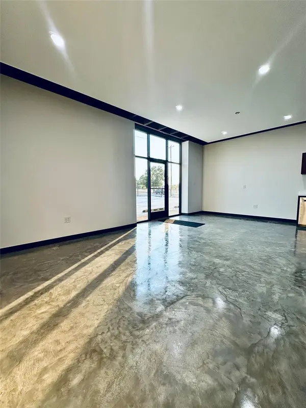 4272 FM 2484 #Bldg 1 Unit B, Salado, TX 76571