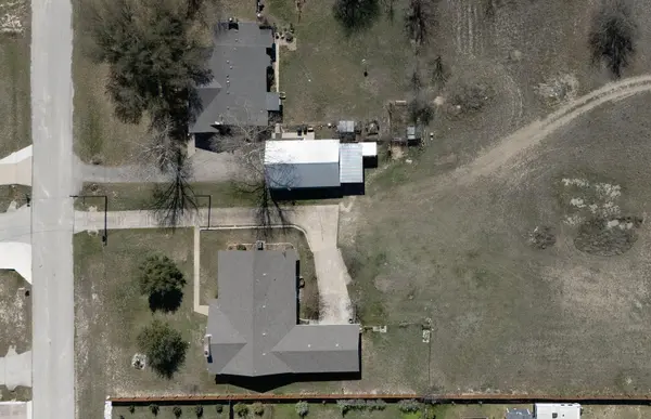 81 Family CIR, Hutto, TX 78634