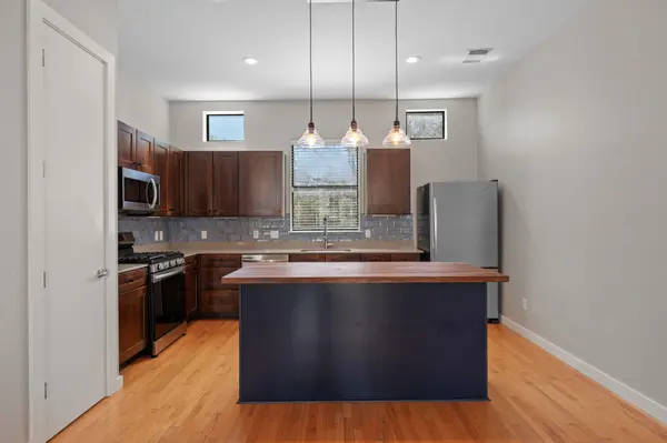 6000 S Congress Ave #302, Austin, TX 78745