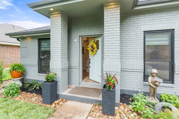 16416 Pocono DR, Austin, TX 78717