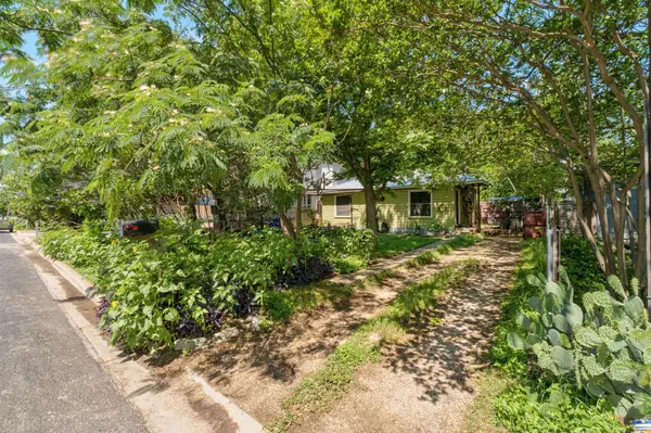 4416 Hank Ave, Austin, TX 78745