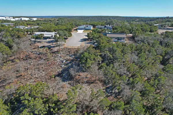 21205 Wakashan CV, Lago Vista, TX 78645