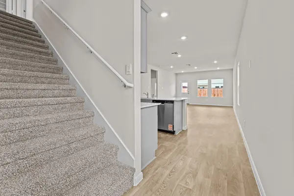 313 NEW ALBANY LN, San Marcos, TX 78666