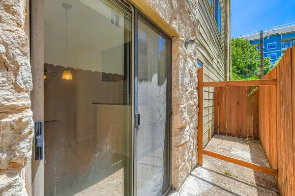 708 Graham PL #101, Austin, TX 78705