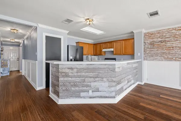 808 Minturn LN, Austin, TX 78748