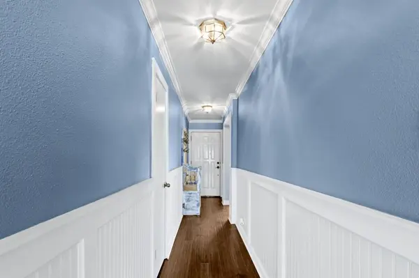808 Minturn LN, Austin, TX 78748