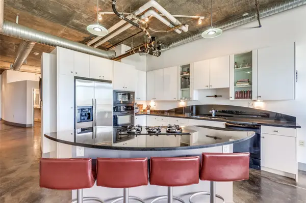 311 W 5th ST #704, Austin, TX 78701