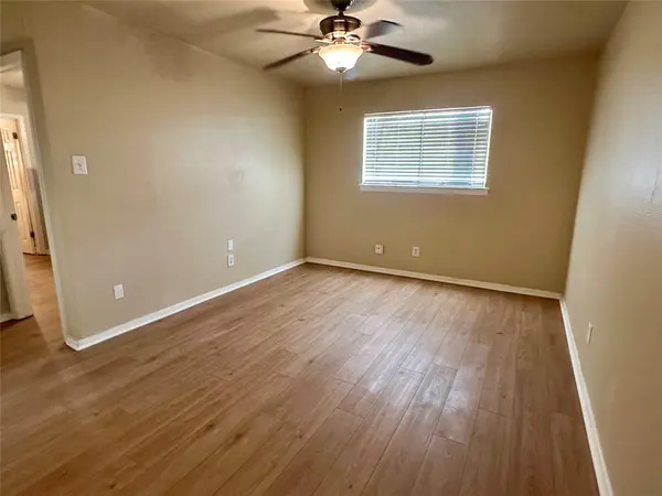 803 W 28th ST #106, Austin, TX 78705