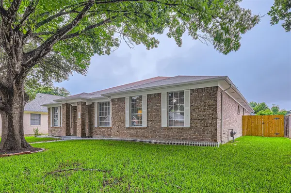 1016 Thackeray LN, Pflugerville, TX 78660