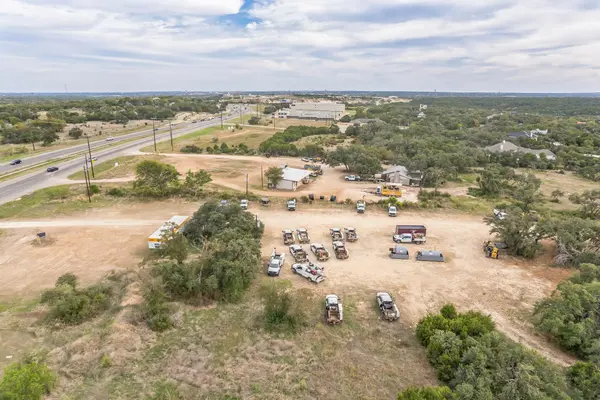 2540 W Whitestone BLVD, Cedar Park, TX 78613