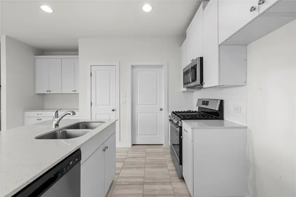 425 White Steppe WAY #56, Georgetown, TX 78626